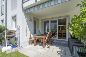 Sonnige Terrasse